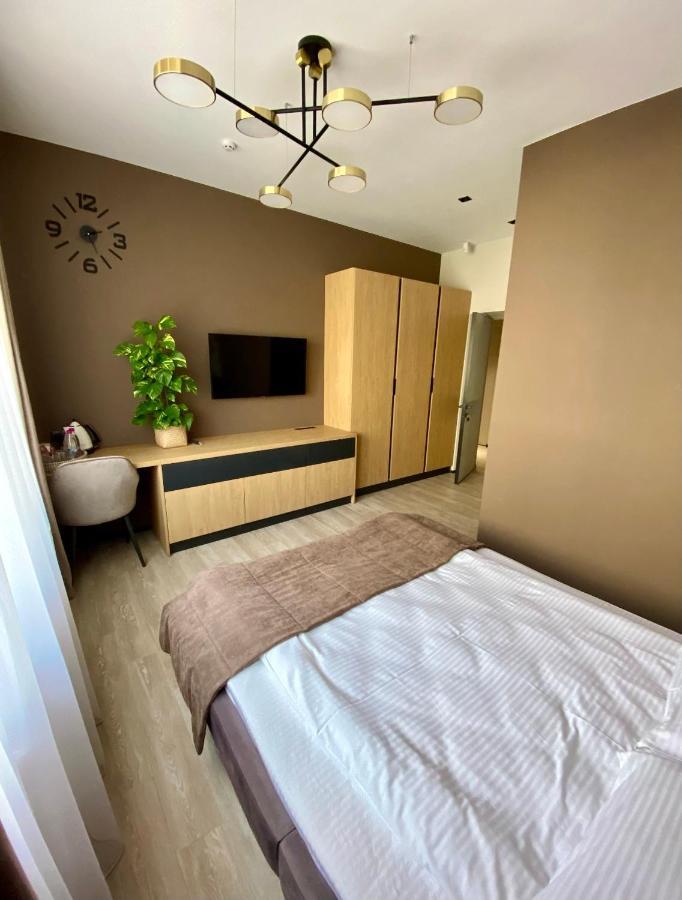 Miracle Place Ivano-Frankivsk Eksteriør billede